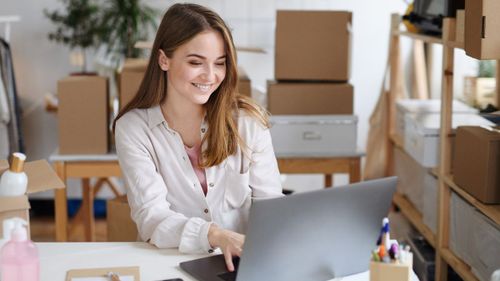 Diákból főállású: pályakezdők foglalkoztatása egyszerűen